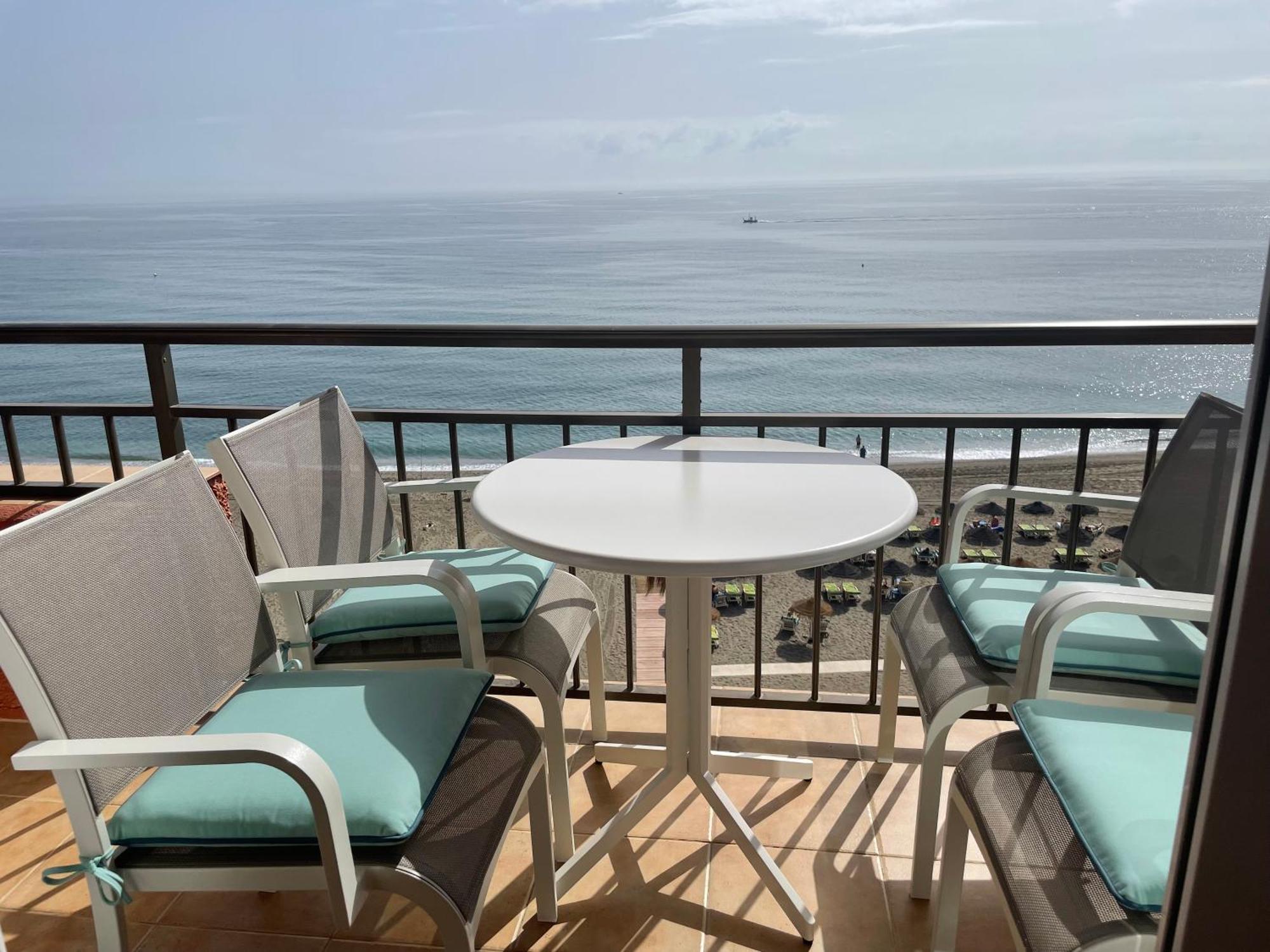 Apartamento Beachfront Fuengirola Dreamin Exterior foto